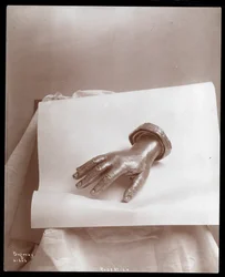 Bronzen afgietsel van de rechterhand van Arthur Rubinstein, 1906